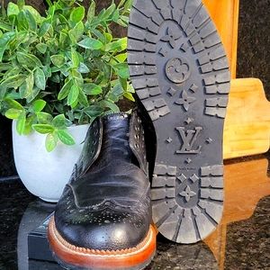 Louis Vuitton Mens Dress shoes